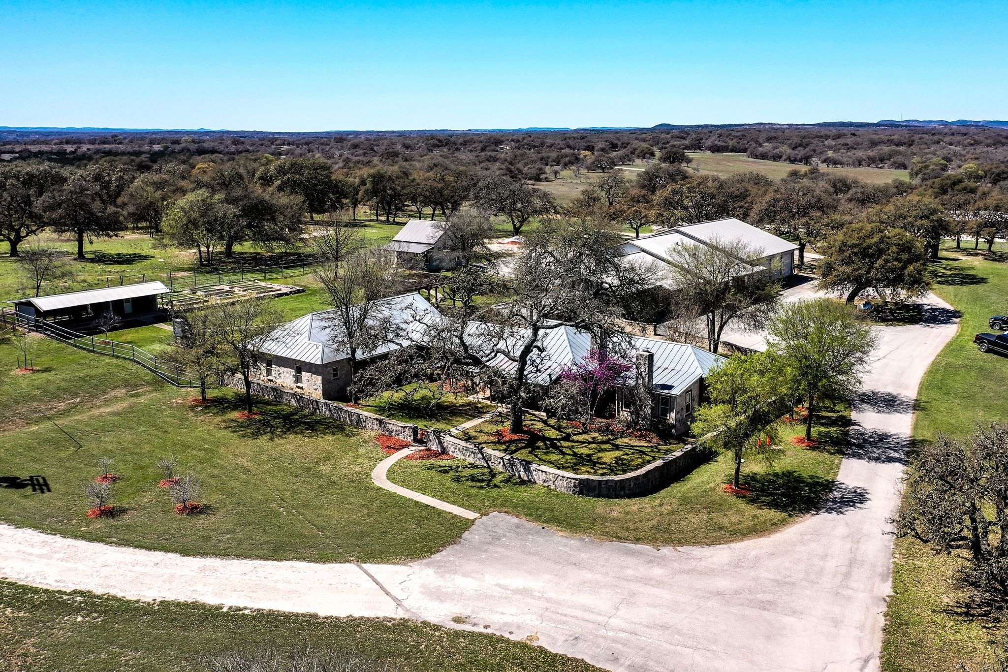 Bowden Spring Ranch | 812 FM 3351, Boerne, TX 78006 | Deb Newson ...