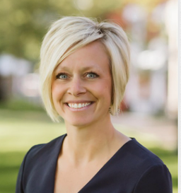 Danielle Smith Profile Picture