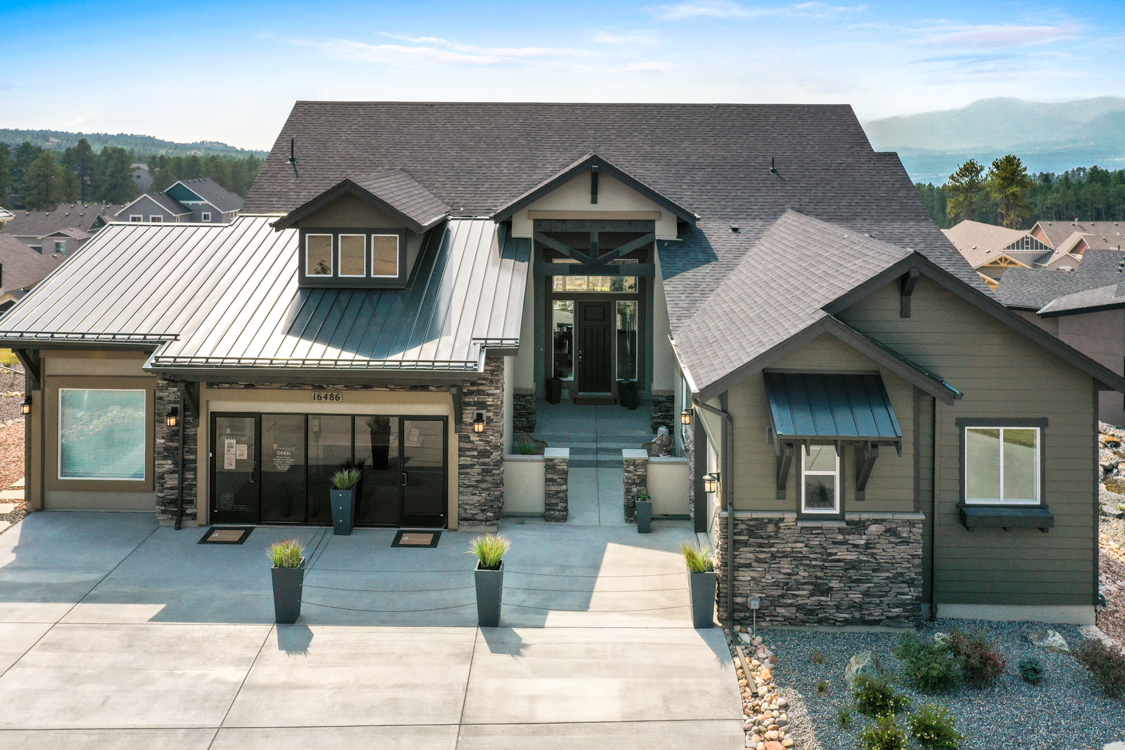 The Riverwood Vantage Homes