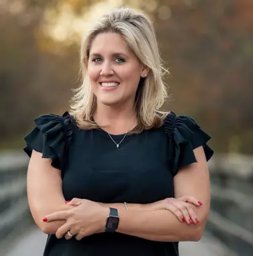 Amanda Falconer Profile Picture
