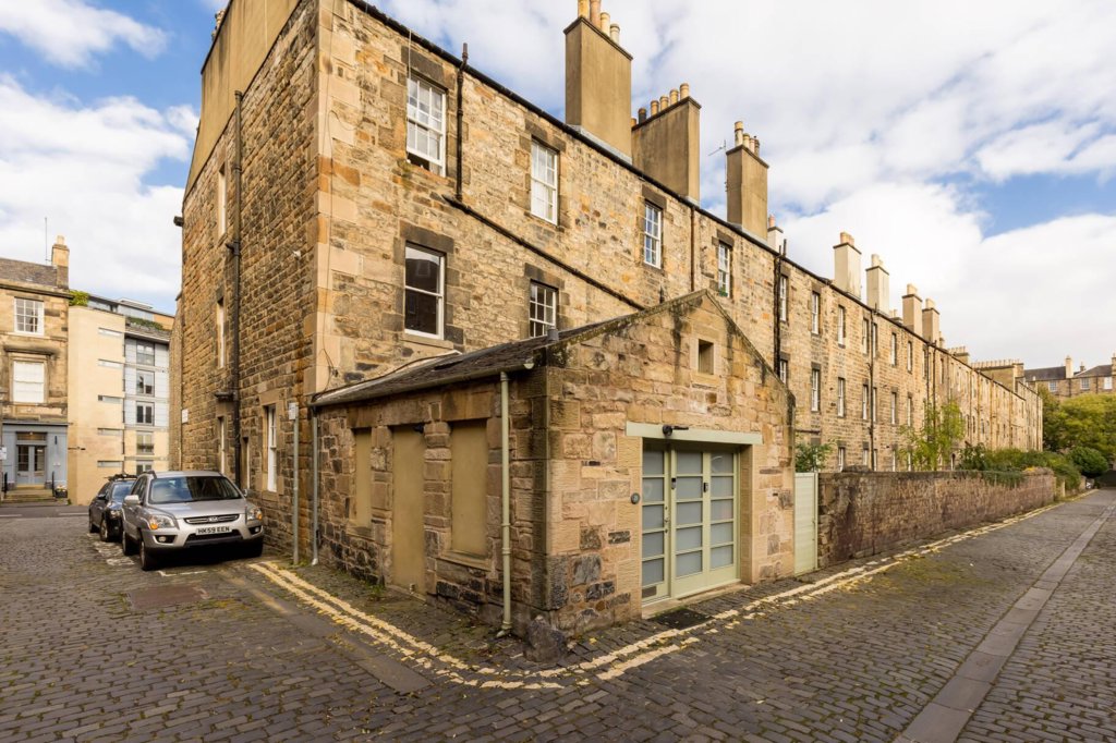 21 Cumberland St. SW Lane 21 Cumberland Street, South West Lane