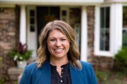 Tori Young Profile Picture
