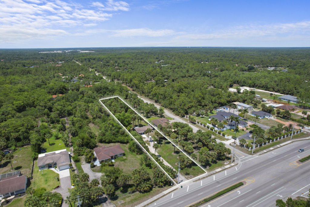 1721 Golden Gate Blvd W, Naples, FL 34120 The Bartos Group Premiere