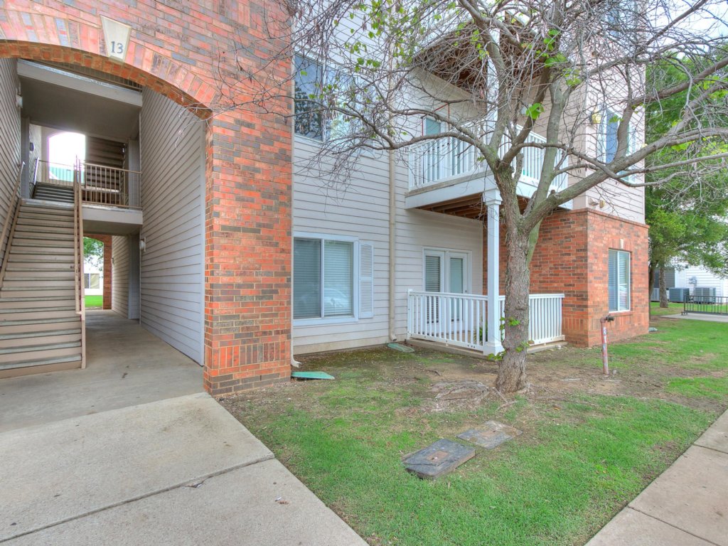 2220 Classen Blvd 13114 by Flow Real Estate Photography