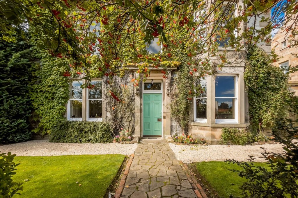 Delta House, 16 Carberry Road, Inveresk Village, East Lothian EH21 7TN