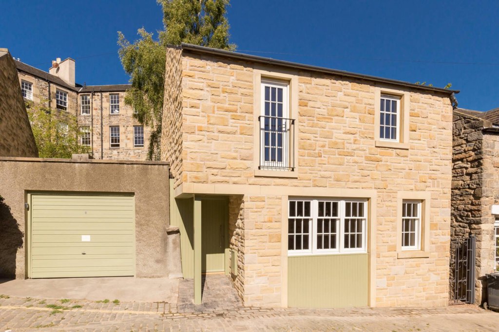 1D Dublin Street Lane North Rettie