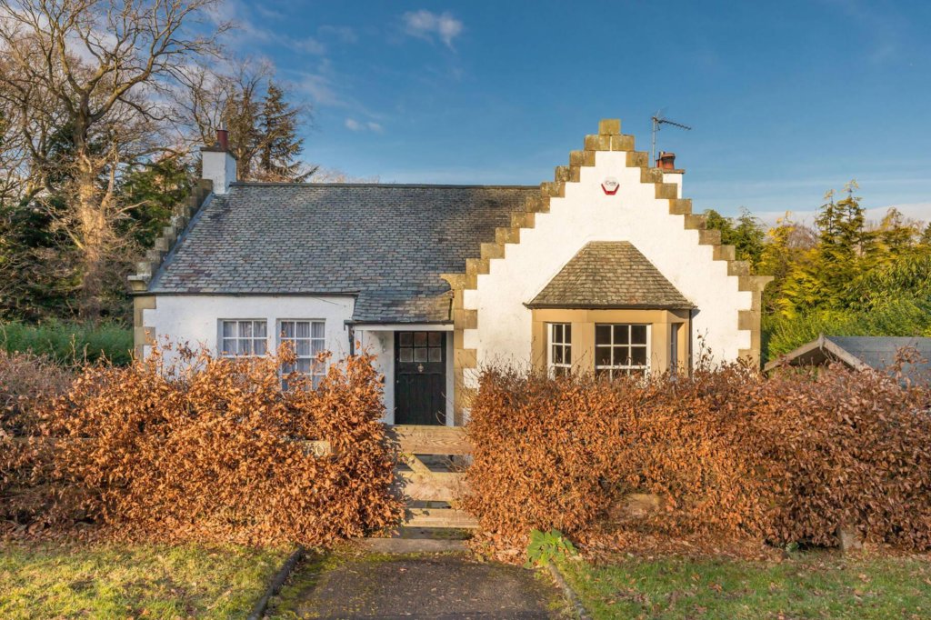 60 Johnsburn Road Max Mills John Wybar