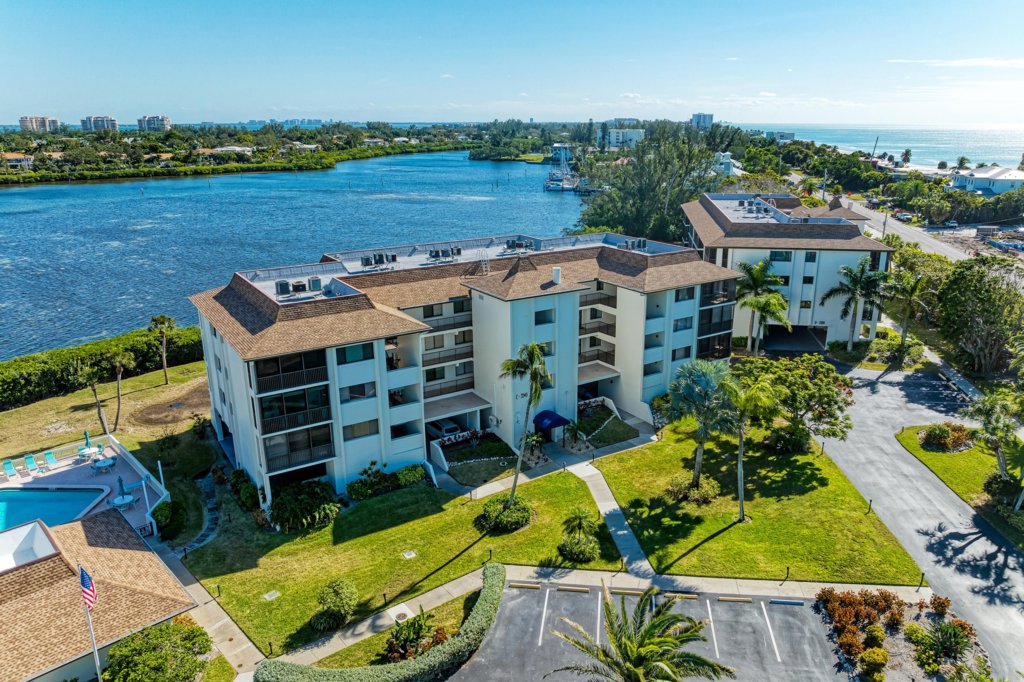 3540 Gulf of Mexico Dr 102c, Longboat Key, FL Camille Buck Michael Saunders