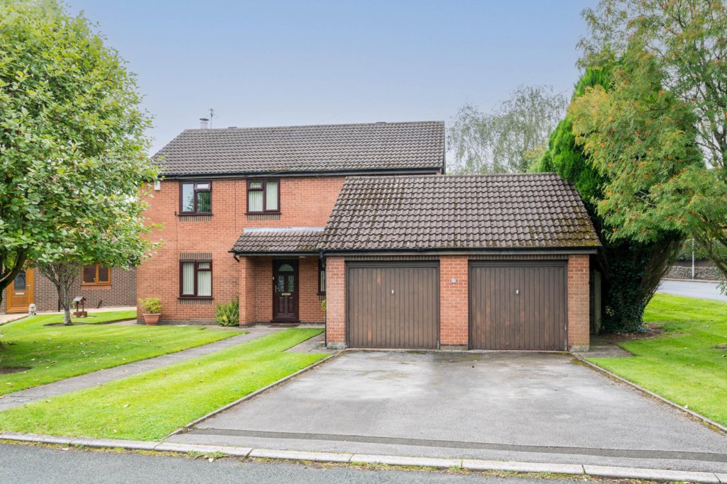 Old Farm Close, Macclesfield Alan Lee Estate Agents Alan Lee Estate