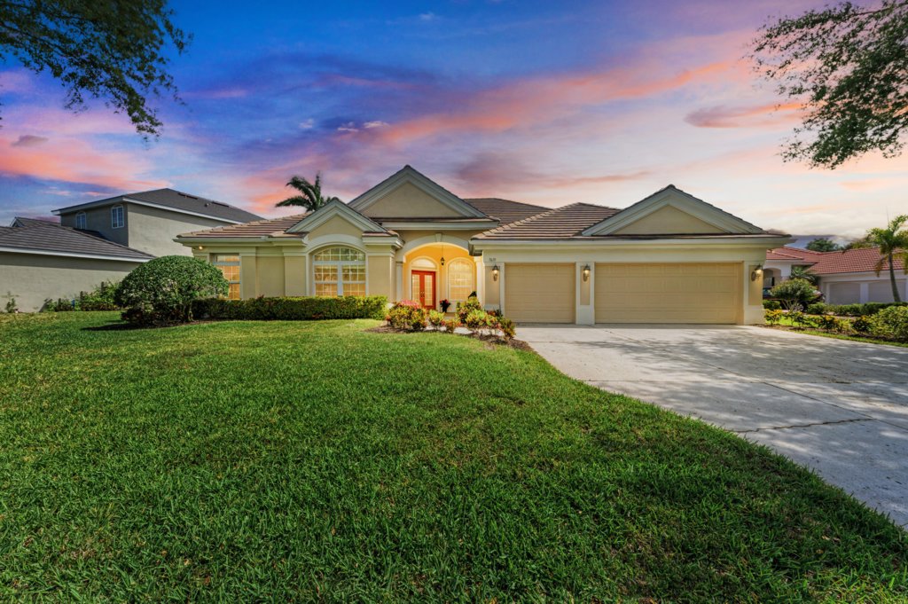 7619 Harrington Ln, Bradenton, FL Karen Singleton Plotkin Coldwell