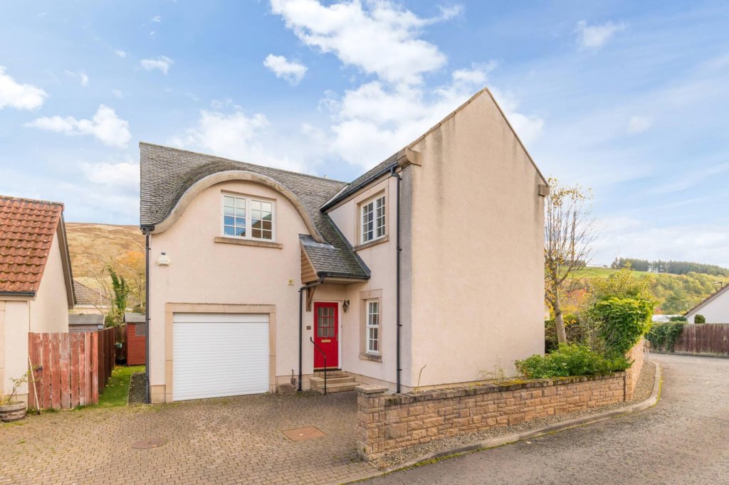 8 Green Lane Marina Ferbej Ellisons Property