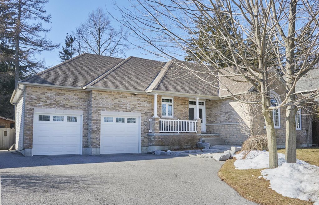 260 Beaver St. S., Newcastle