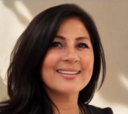 Tina Tovar Profile Picture