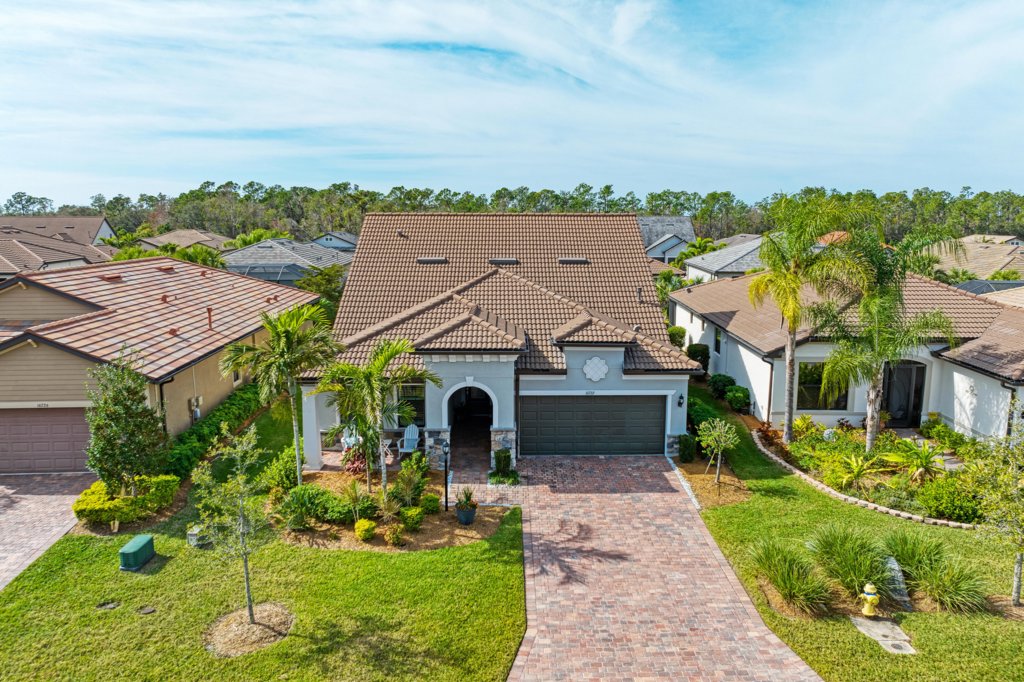 16722 Ellsworth Ave, Bradenton, FL by Vtour Homes