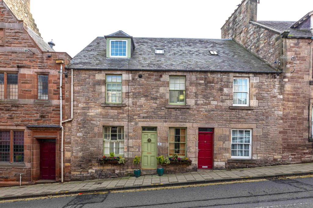16 Castlegate, Jedburgh, Scottish Borders | 16castlegate | Rettie