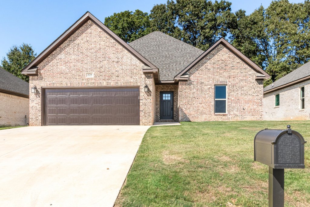 Lynx Houses by Logan Shannon Photography