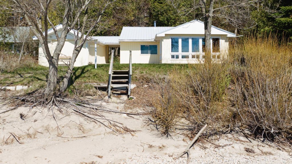 86415 Amberley Beach Rd Michelle Wright Royal LePage Exchange