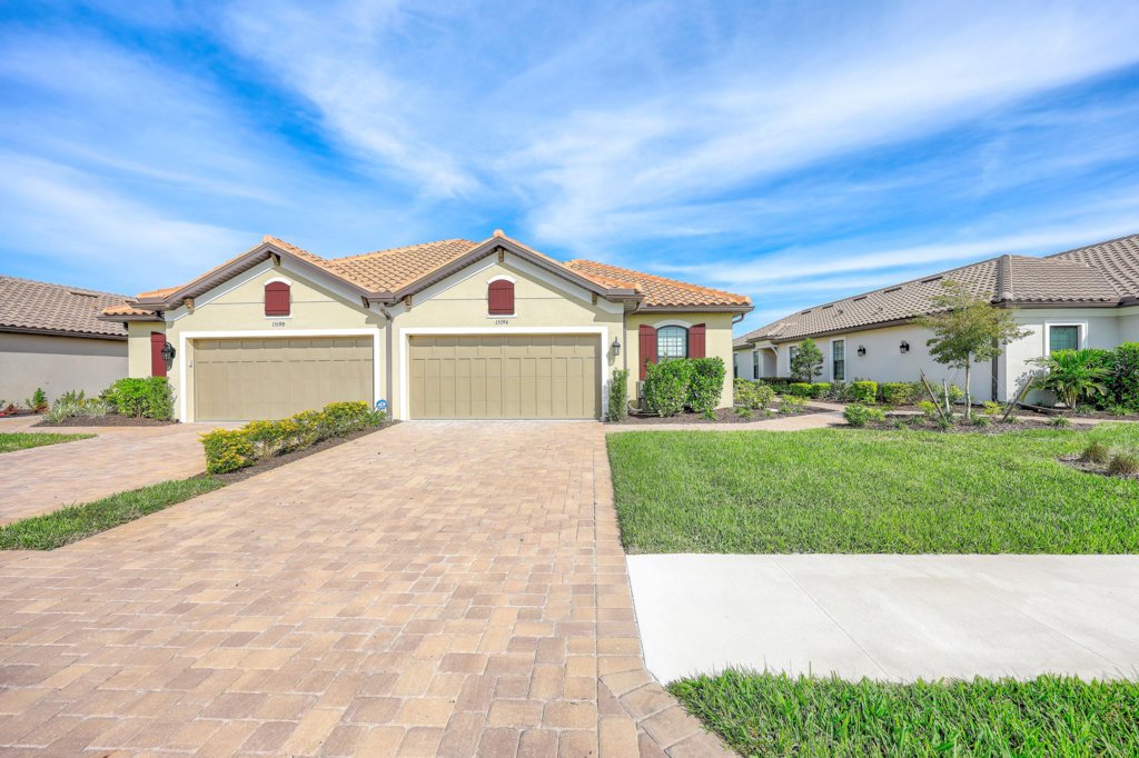 15194 Tolmino St BHHS Team Platinum of Naples Berkshire Hathaway