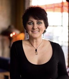 Shelley McNamara Profile Picture