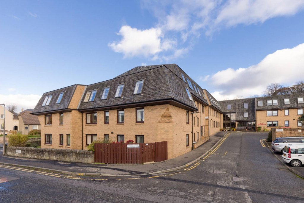 1/56 Ladywell Avenue, Claycot Park Marina Ferbej Ellisons Property