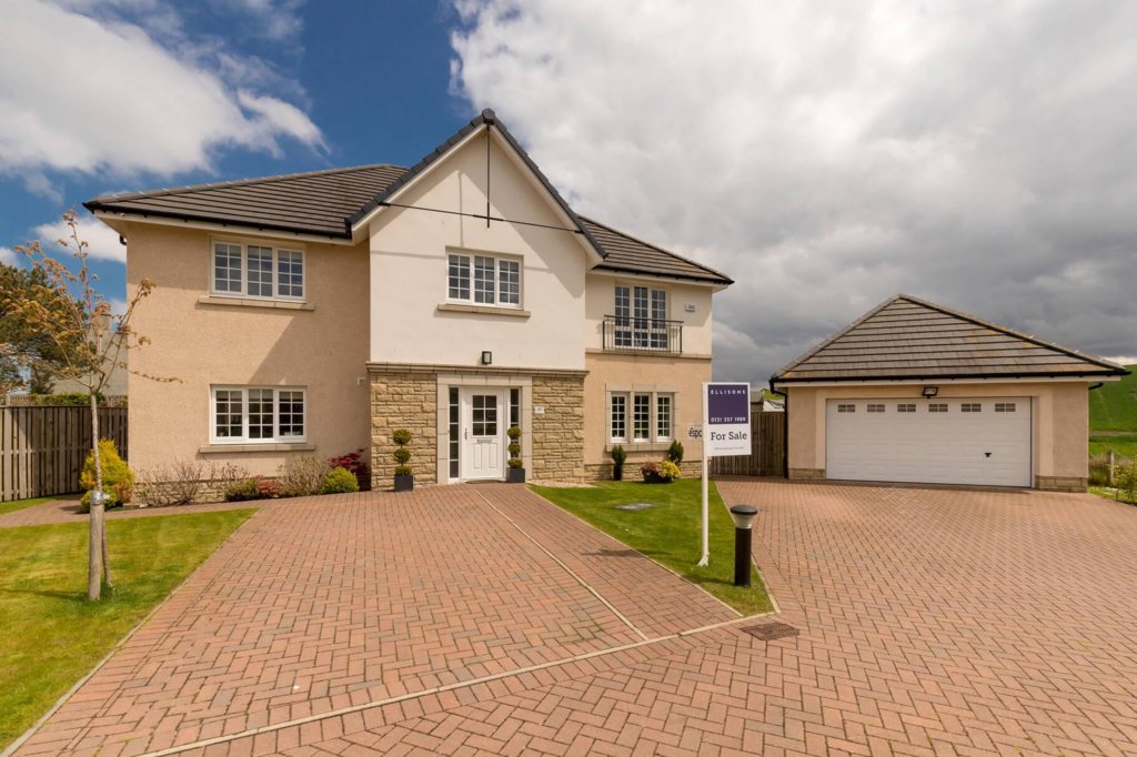 49 West Cairn View Mark Coulter Ellisons