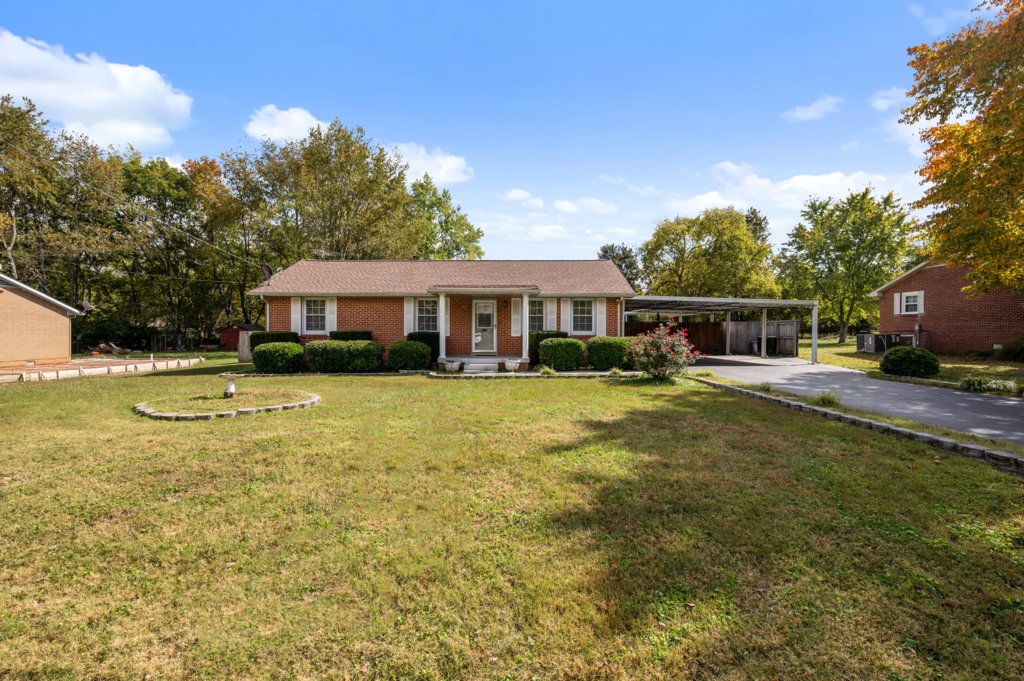 6642 Scenic Dr Murfreesboro, TN Michelle Lasley Team Weeks