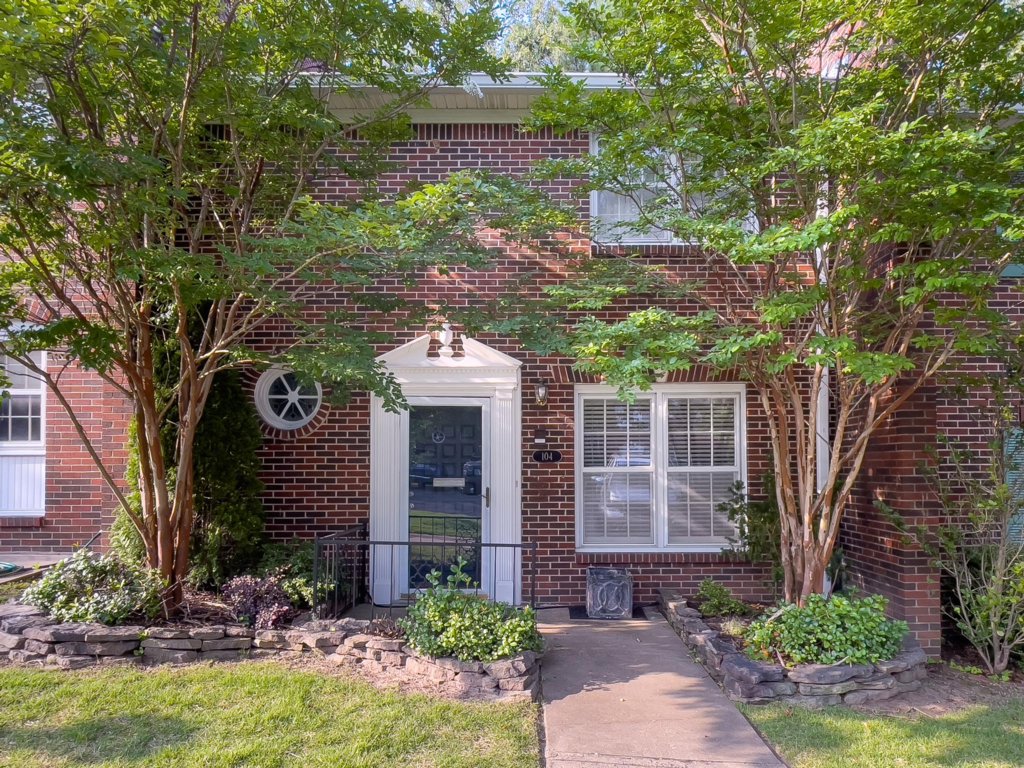 104 Cambridge Place 104 Cambridge Pl Dr, Little Rock, AR 72227
