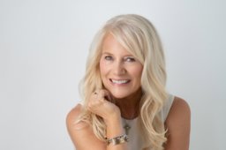 Gina Love Profile Picture