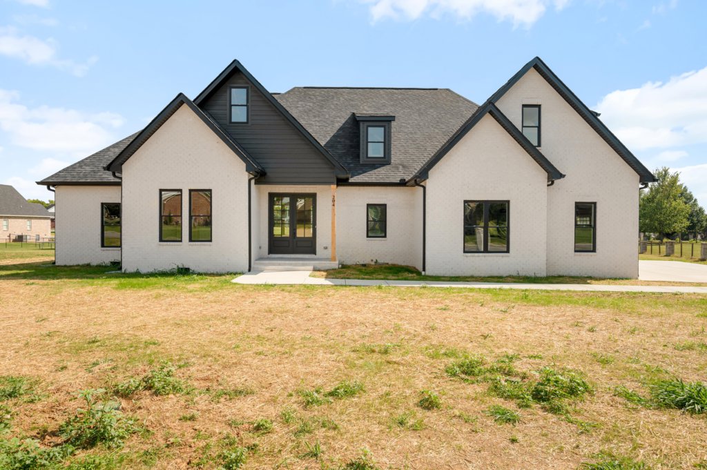 204 Garden Gate Way Shelbyville, TN by Clear Lens Real Estate Photography