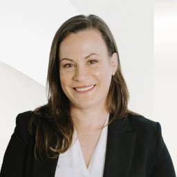 Lisa McClain Profile Picture