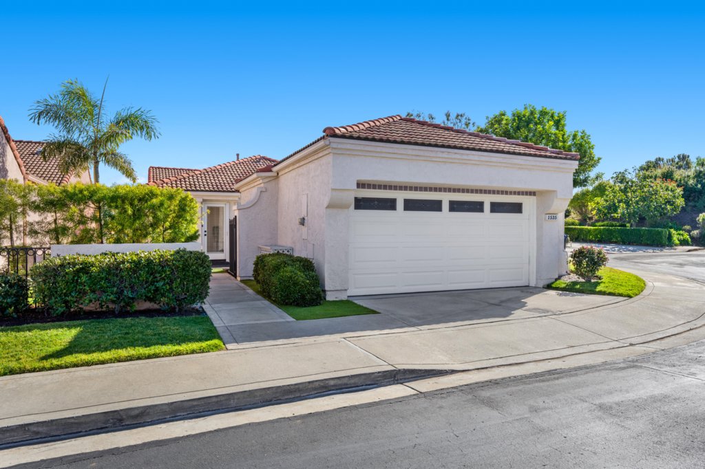 1535 Camino Linda Drive Linda Robby Adams DRE: 01479087 1535 Camino Linda Drive Linda Robby Adams DRE: 01479087