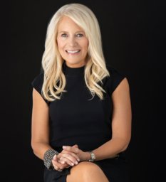 Gina Love Profile Picture