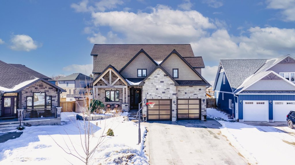 24 Lakefield Dr by Inside Out Show Tours 5195240567