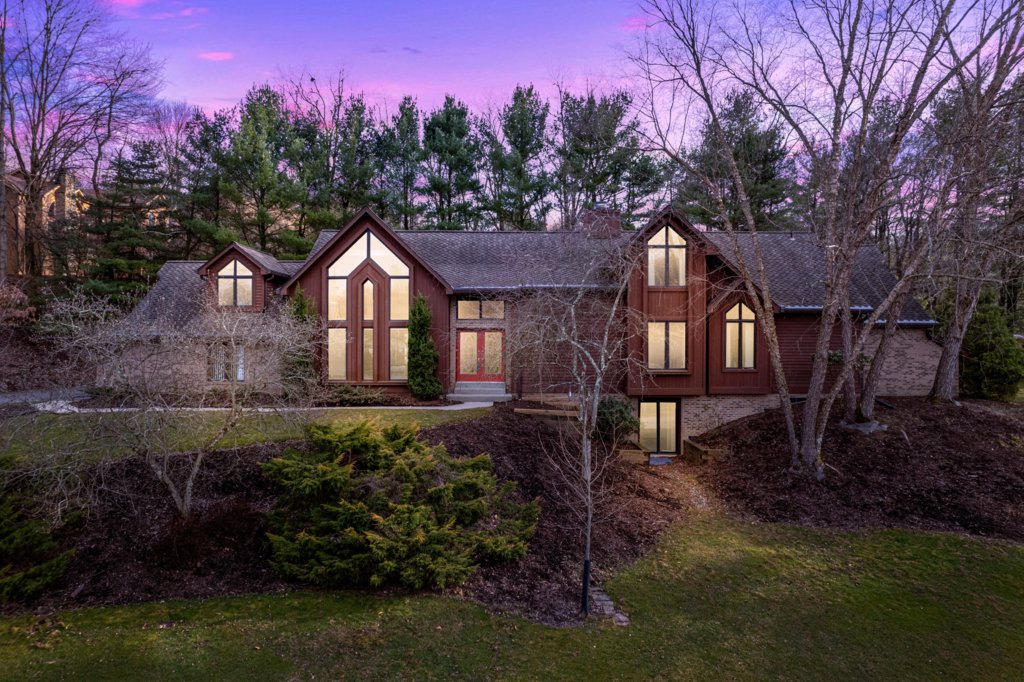 30 Wood Duck Trail Julie Scotti Berkshire Hathway HomeServices