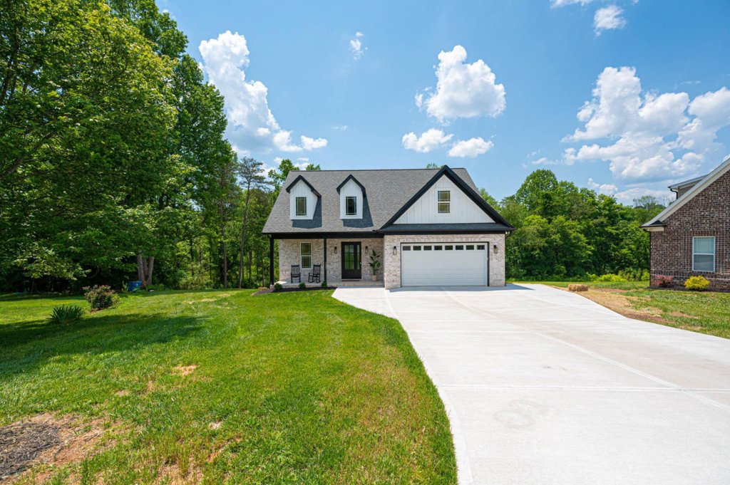 5005 Brickfield St, Hickory Andi Jack The Andi Jack Team ReMax