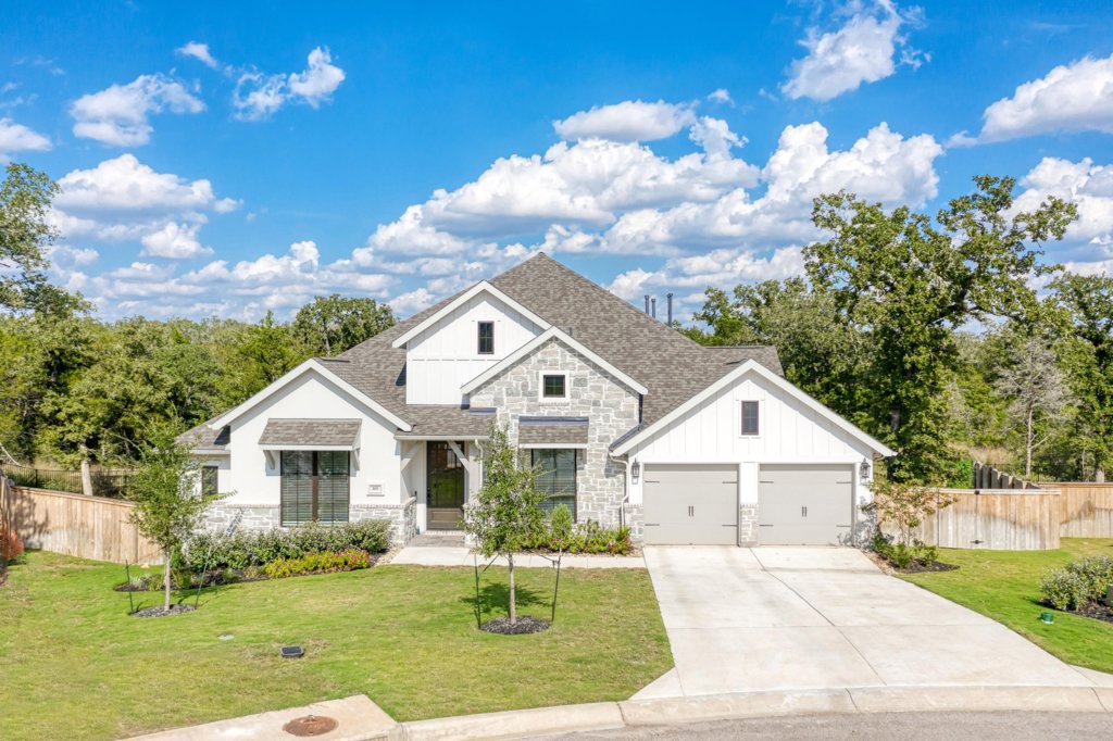 101 Kellogg Ln, Bastrop, Tx