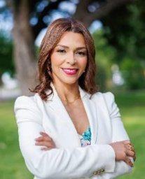 Claudia Habibi Profile Picture
