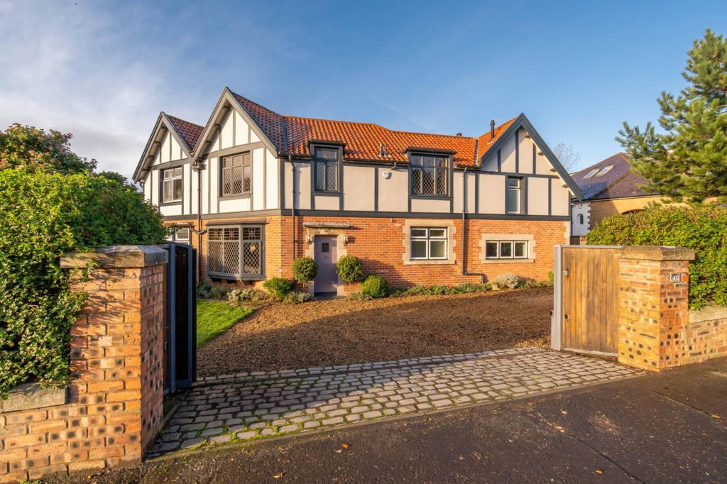 40 Biggar Road Rettie