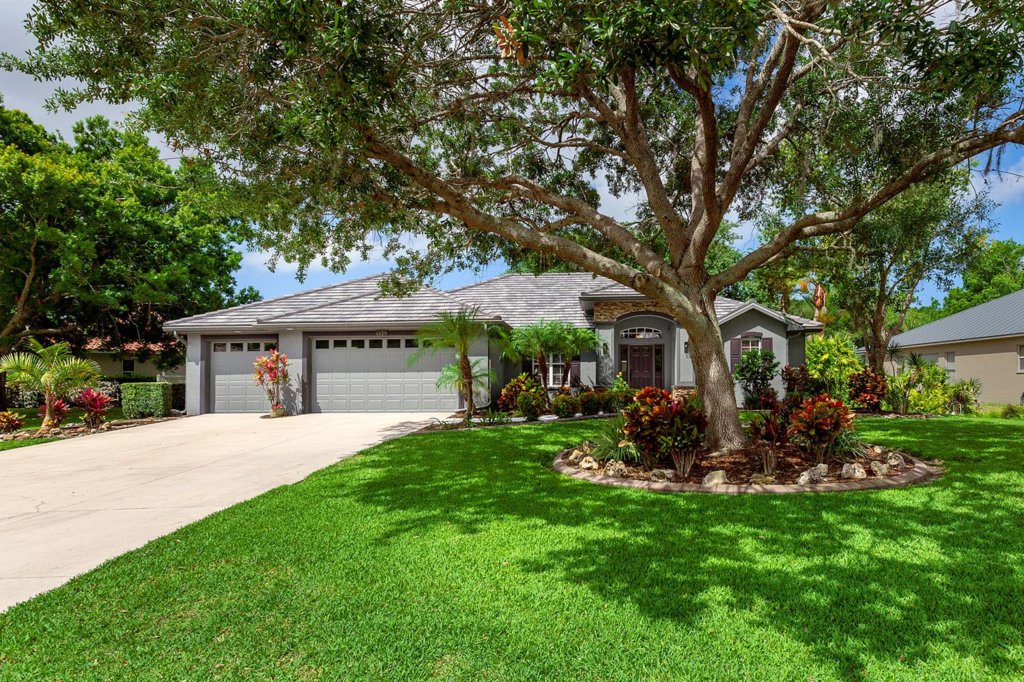 1629 Landfall Drive, Nokomis, Florida Chris Price Home Smart
