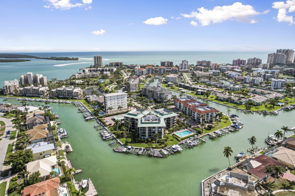 845 Collier Ct 105, Marco Island, FL 34145 John Nicholson Remax