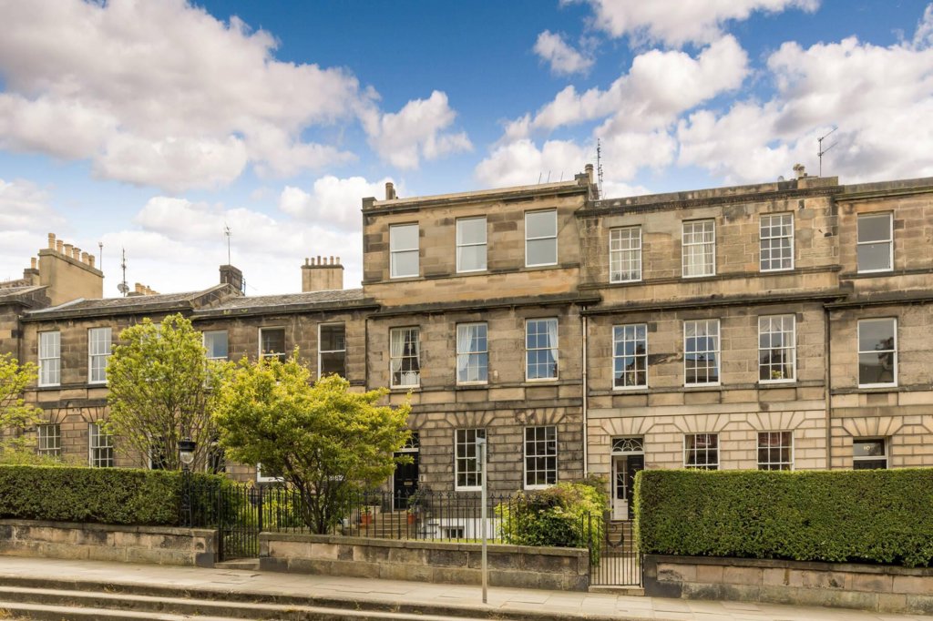 Flat 3, 8 Lynedoch Place Rettie & Co.