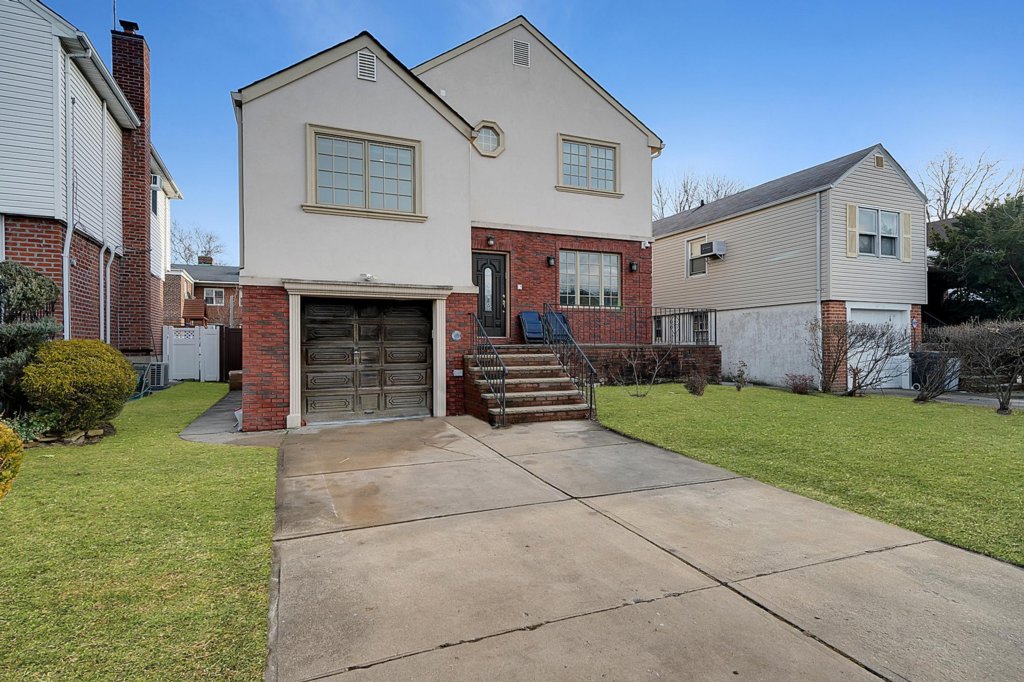 14720 75th Ave Alla Yakubov Liana Ellis