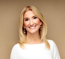 Catherine McAvoy Profile Picture